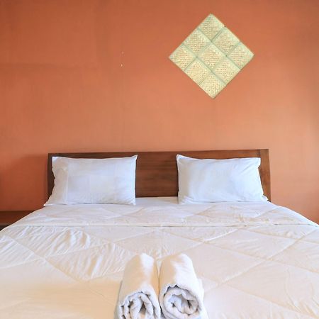 Hotel Tara Bar & Resto Air Sanih Kubutambahan  Buitenkant foto