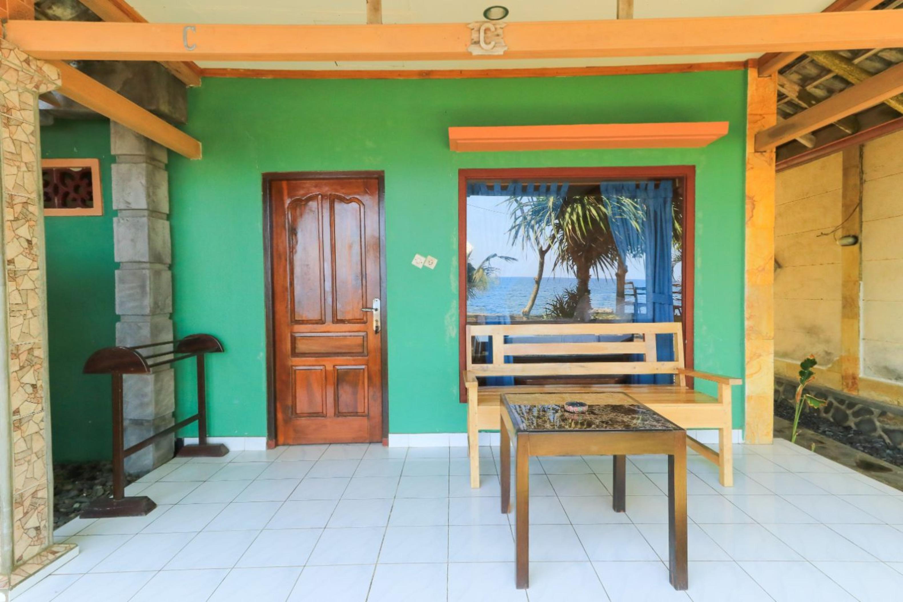 Hotel Tara Bar & Resto Air Sanih Kubutambahan  Buitenkant foto