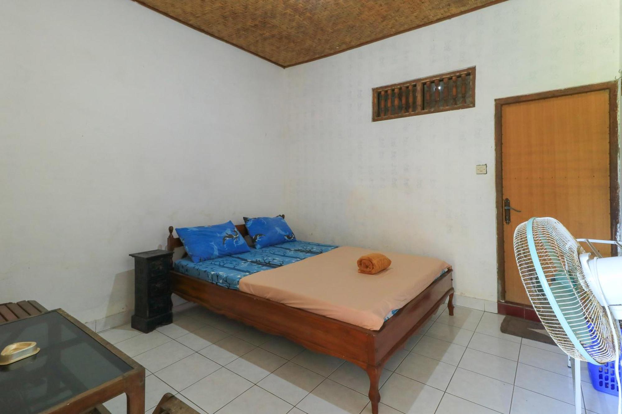 Hotel Tara Bar & Resto Air Sanih Kubutambahan  Kamer foto