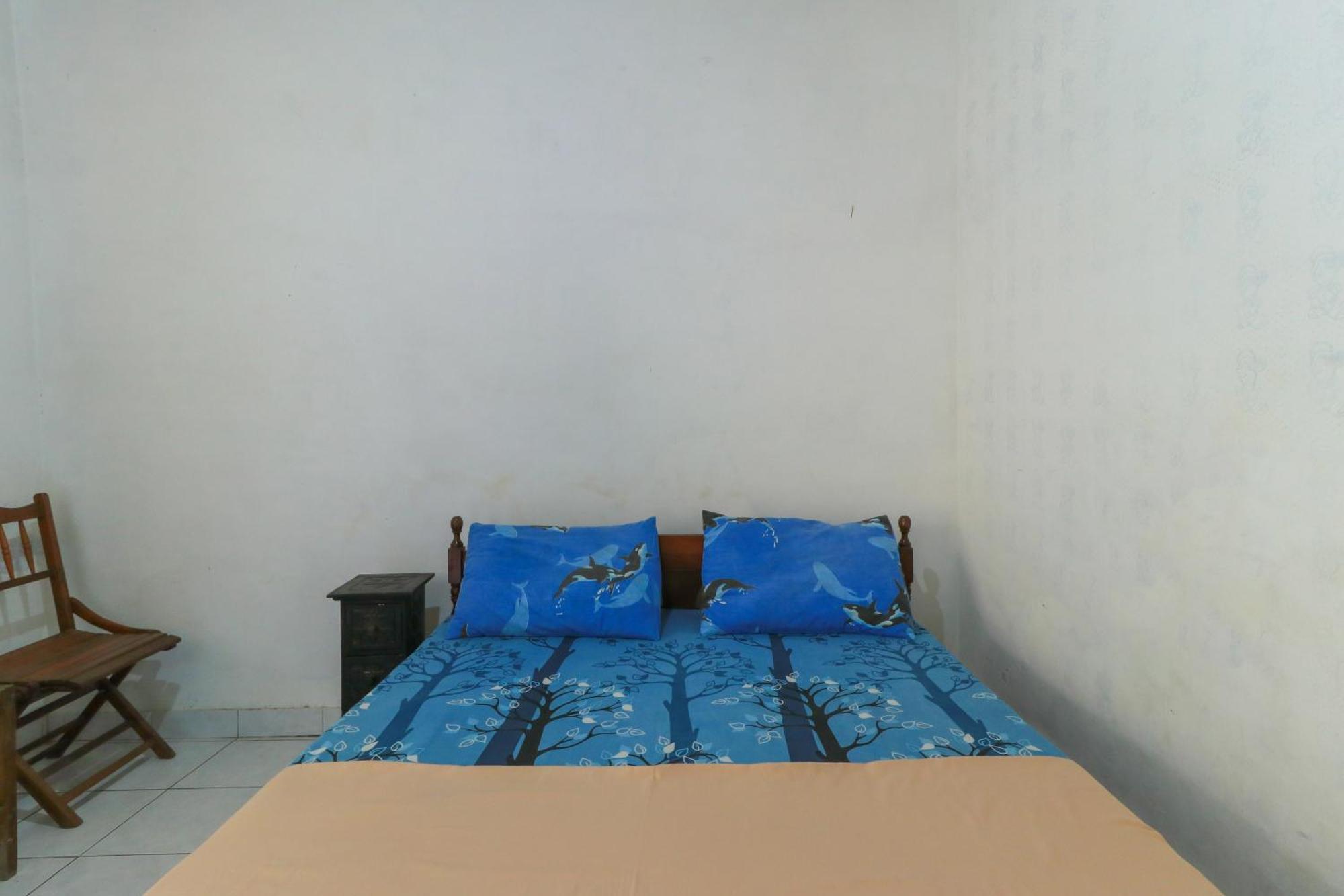 Hotel Tara Bar & Resto Air Sanih Kubutambahan  Kamer foto