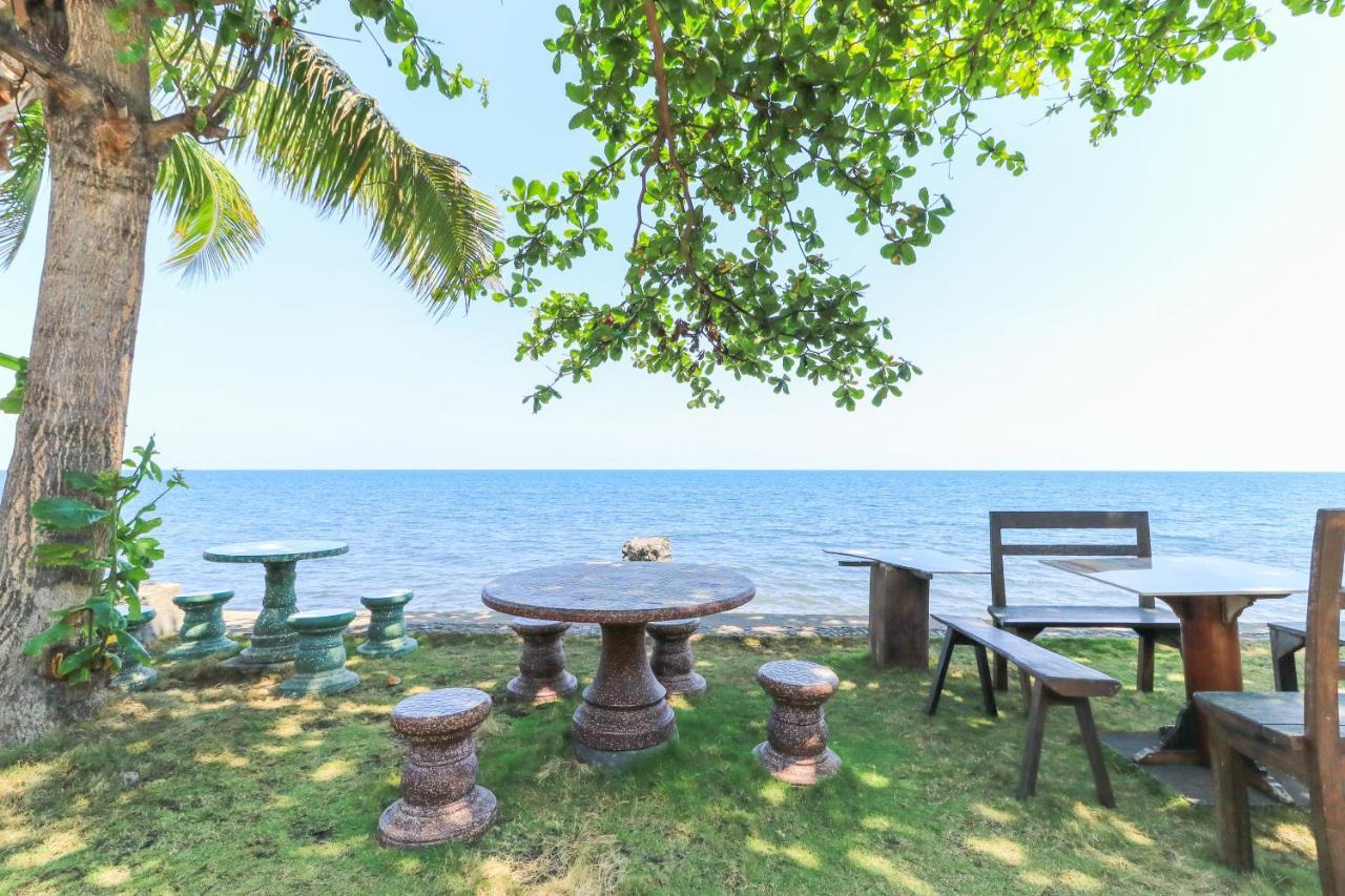 Hotel Tara Bar & Resto Air Sanih Kubutambahan  Buitenkant foto