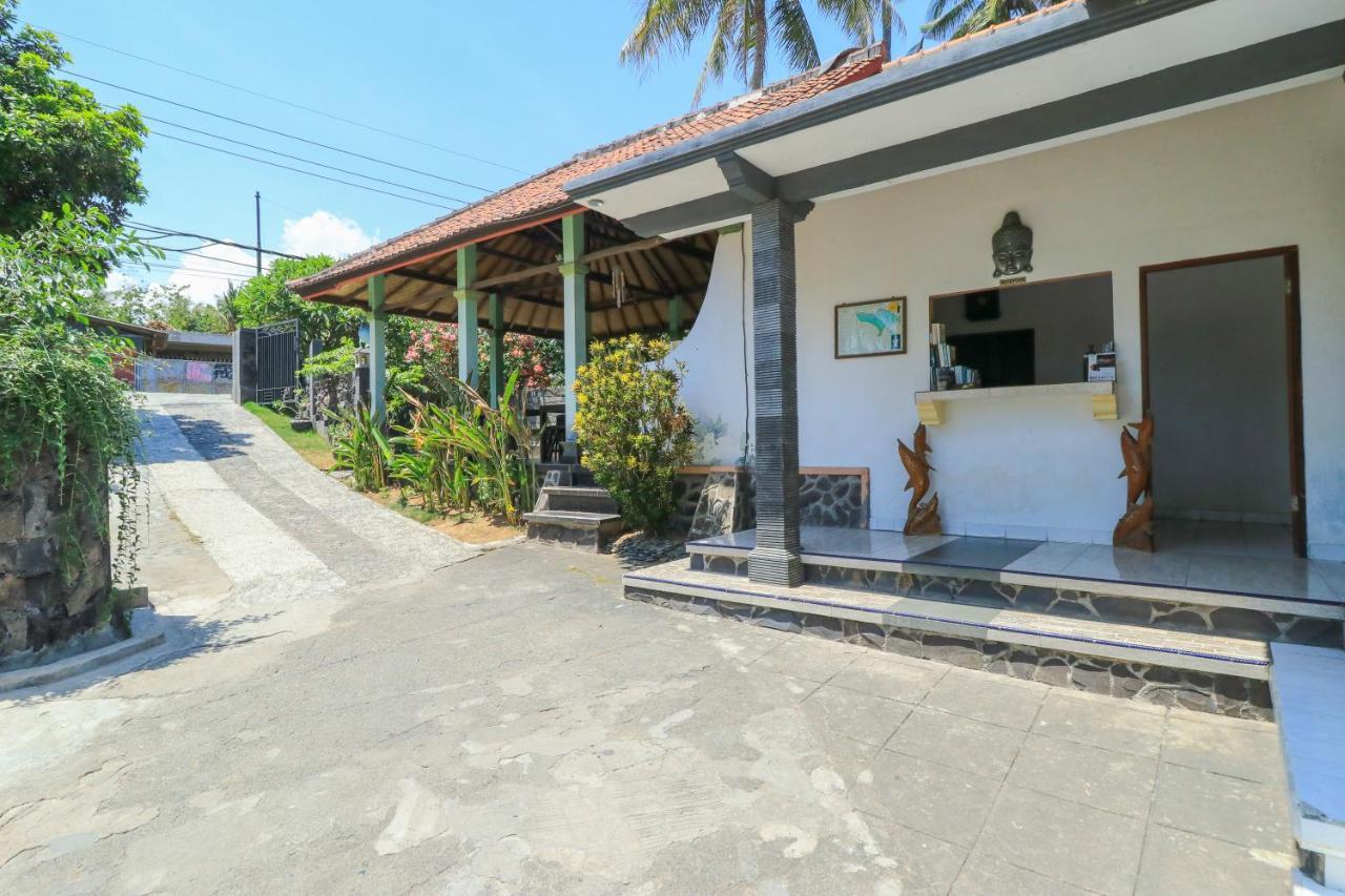 Hotel Tara Bar & Resto Air Sanih Kubutambahan  Buitenkant foto