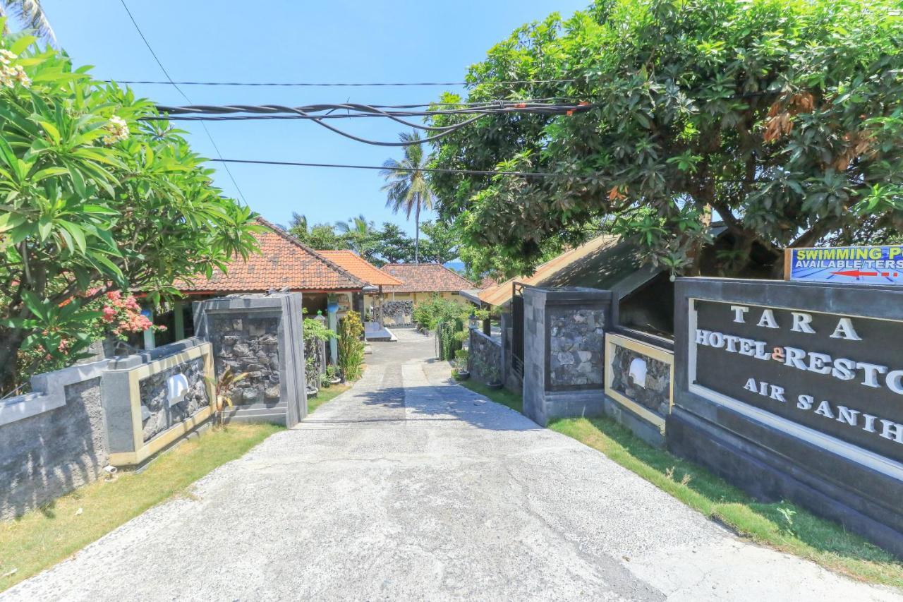 Hotel Tara Bar & Resto Air Sanih Kubutambahan  Buitenkant foto