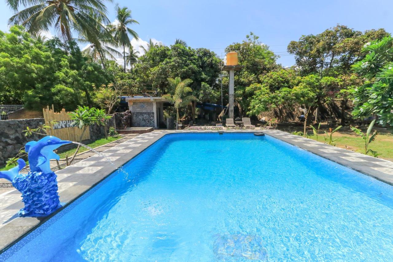 Hotel Tara Bar & Resto Air Sanih Kubutambahan  Buitenkant foto